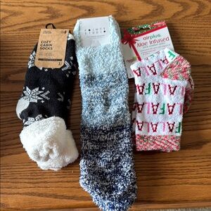 NWT Cozy Socks—3pairs